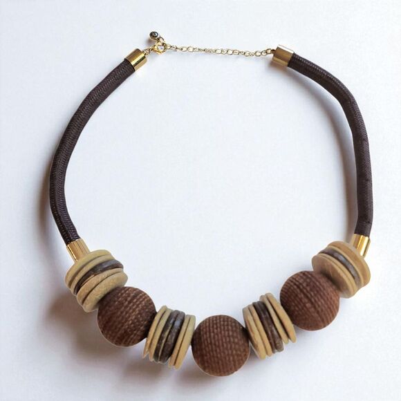 1946 Chunky Wood Bead Bib Collar Necklace Brown Gold Tone 22" - Picture 1 of 6